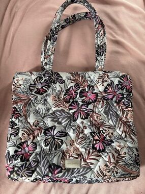 Vera Bradley Ultralight VIP Tote bag tropical floral print